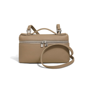 กระเป๋าถือผู้หญิงสุดหรู ปี 2025 ของแท้ คุณภาพดีที่สุด แบรนด์ดีไซเนอร์ กระเป๋าสะพายข้าง - Product Image 2