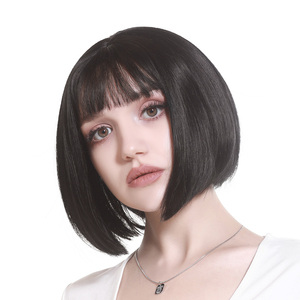 Perruque Courte Synthétique Blanche pour Femme, <span class=keywords><strong>Coupe</strong></span> Pixie en Dentelle Transparente avec <span class=keywords><strong>Frange</strong></span> Droite, Effet Perle Naturelle, Prix Bas - Product Image 1