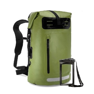 Mochila Impermeable con Cierre Enrollable y Bolsillo Frontal con Cremallera, Panel Trasero Acolchado Resistente para Mayor Comodidad, Bolsa Seca - Product Image 1