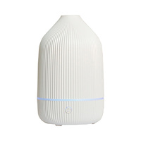 Diffuseur d'arôme d'huile essentielle en plastique de table d'humidificateur d'air électrique ultrasonique portatif de 100ml