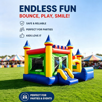 Château gonflable commercial combiné avec deux toboggans secs, en PVC robuste, pour location événementielle et aires de jeux