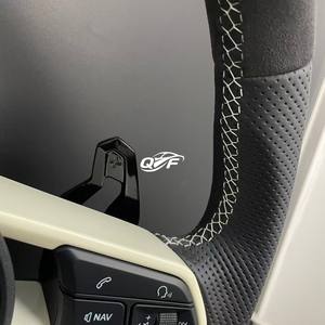 Volant R8 avec bouton de démarrage, volant en cuir entièrement perforé pour <span class=keywords><strong>Audi</strong></span> A3 A4 A5 A6 B8 B9 Q3 Q5 TT TTRS RS3 RS4 S3 S4 S5 8V - Product Image 3