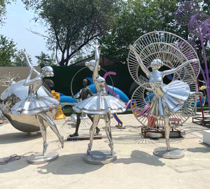Estatua de jardín de área pública urbana, estatua de Arte de Metal para exteriores, juego de esculturas de bailarina de acero inoxidable para plazas culturales de parque - Product Image 1