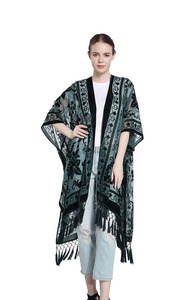 Kimono de Terciopelo de Buena Calidad para <span class=keywords><strong>Mujer</strong></span>, Cárdigan de Terciopelo con Borlas, Kimono de Terciopelo Quemado - Product Image 4