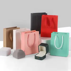 High Quality Shopping Bag With Handle Kraft Paper Multi sizes in stock Clothing Gift Shopping plain bag with no logo