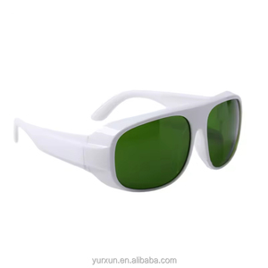 Professional Grade <strong>IPL</strong> Protective <strong>Glasses</strong> with High Glare Reduction for Clinical Safety - Product Image 3
