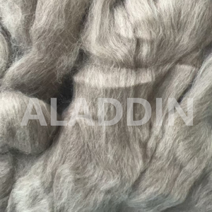Agents de <span class=keywords><strong>recrutement</strong></span> Super Soft-Feeling Colored Hand Weaving Tricotage Fiber Roving 100% Cashmere Yarn - Product Image 2