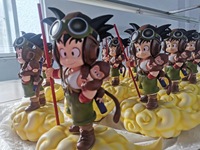 Fabricants de sculptures personnalisées en PRF Modèle de dessin animé Ornements artisanaux Grande mascotte de cadeau d'affaires en fibre de verre pour l'Europe 15-25 jours