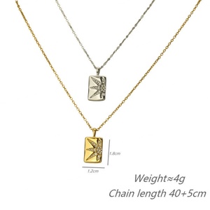 Collier Pendentif Classique en Acier Inoxydable Plaqué Or 18K avec Zircon Anti-Décoloration pour Femme - Product Image 2