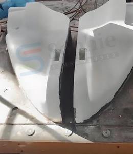 Fabricante SMC BMC Molde de compresión de calefacción de aceite para uso industrial Autopartes - Product Image 4