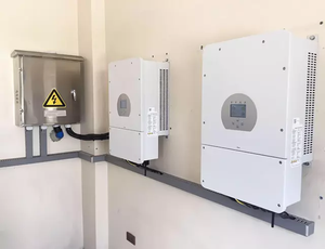 ระบบโซลาร์เซลล์แบบไฮบริด Deye สำหรับเชื่อมต่อกับระบบไฟฟ้า 5kw 8kw 10kw แบบสามเฟส สำหรับแผงโซลาร์เซลล์แบบโมโนคริสตัลไลน์ พร้อมระบบกักเก็บพลังงาน  ตัวควบคุม MPPT รุ่น ZM1kw-ZM10KW - Product Image 2