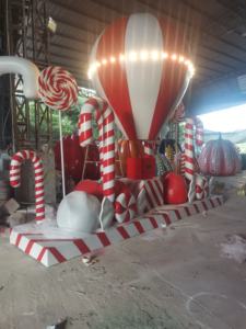 مجموعة بالونات هواء ساخن تجارية من الألياف الزجاجية، زينة عيد الميلاد الخارجية على شكل عصا حلوى كبيرة ومصاصة عملاقة مع إضاءة - Product Image 3