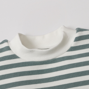 ชุดปีนเขาเด็ก ลายทาง ดีไซน์ใหม่ปี 2022 ชุดจั๊มสูทเด็กแบบ unisex เสื้อผ้าเด็กสไตล์ลำลอง ชุดรอมเปอร์เด็ก มีสินค้าพร้อมส่ง - Product Image 3