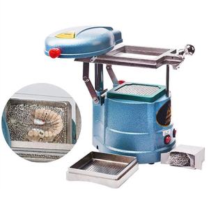 Tandtechnisch laboratorium maakt beugels, vormt, giet en vacuüm-thermoformeert met behulp van een <span class=keywords><strong>machine</strong></span>. - Product Image 3