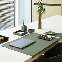 Tapis de souris d'ordinateur de bureau en forme de L OEM grand tapis de bureau gris en cuir végétalien pour ordinateur portable
