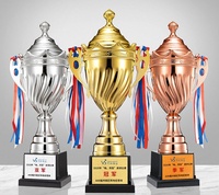 Trofeo de Metal Chapado en Oro Personalizado para Competiciones Deportivas - Premios de Fútbol y Baloncesto