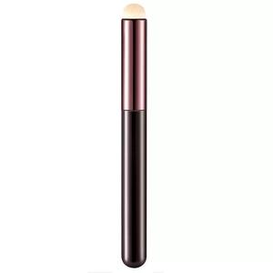 Pincel Plano de Maquillaje para Labios y Corrector, con Mango de Plástico, Aplicador de Brillo Labial y Facial - Product Image 6