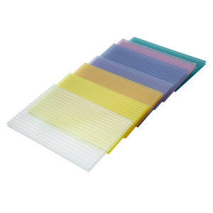 Plaque <span class=keywords><strong>de</strong></span> revêtement mural et <span class=keywords><strong>de</strong></span> plafond en polycarbonate alvéolaire YuNai, revêtement moderne anti-UV, matériau vierge durable, épaisseur 4mm-30mm - Product Image 6