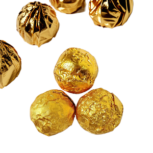 ฟอยล์ทองคุณภาพสูง 12 ไมครอน หรือ<span class=keywords><strong>แผ่น</strong></span>ฟอยล์อะลูมิเนียมสี ฟอยล์ห่อช็อกโกแลตแบบนูน ฟอยล์เนื้อนุ่มสำหรับอาหาร - Product Image 1