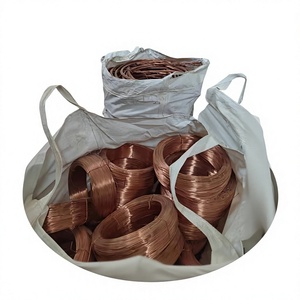 Fil de cuivre de haute qualité 99,99 %, déchets de cuivre vierges et brillants, bobines de cuivre modèle 74081900 pour le recyclage - Product Image 1