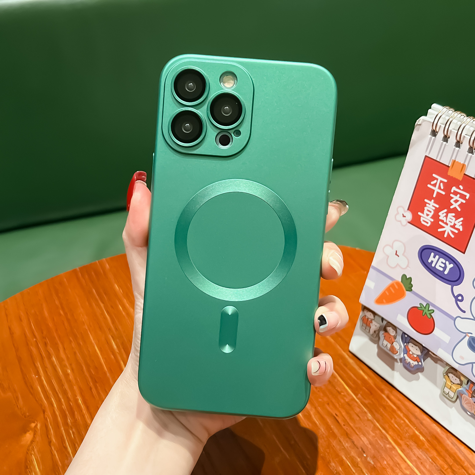 สีเขียว