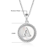 À la mode ronde plaqué rhodium 925 en argent Sterling minimaliste 26 A-Z lettre Alphabet initiale coquille blanche pendentif collier bijoux