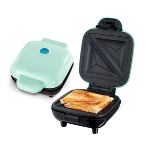 Mini-grill électrique portable 220V/110V double tension pour petit-déjeuner, avec plaques antiadhésives - Product Image 3