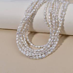 Collier et bracelet en perles d'eau douce naturelles de forme baroque, 4-5 mm, DIY, sans radioactivité, couleur blanc rose, petites perles argentées brisées et dispersées - Product Image 3