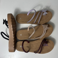 Schmetterlings-Sandalen für Damen aus PU-Leder mit Strass, elastischem Riemen, Slingback, flach, rutschfest, breite Passform, Strand- und Freizeitsandalen