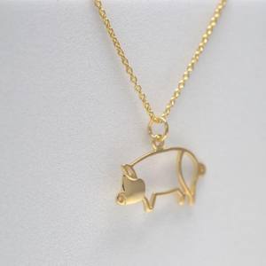 Zodiac Piggy Collar 316l Acero inoxidable Pvd 18K Chapado en oro Joyería impermeable Cerdo Colgante Collar Animal de granja - Product Image 3