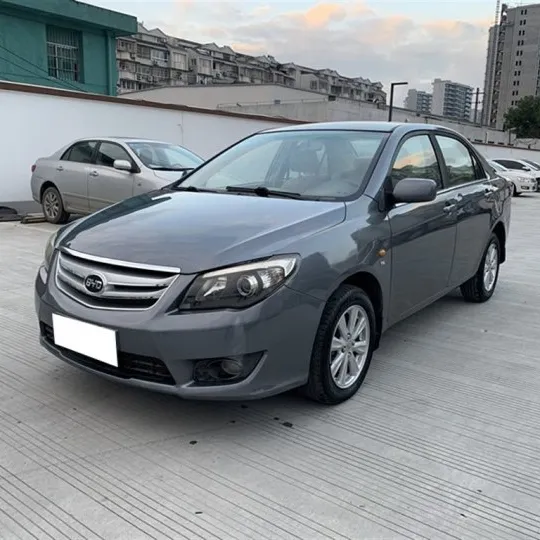 Used BYD L3 SUV November 2014 1.5L automatic transmission gasoline car with 60000 kilometers driven