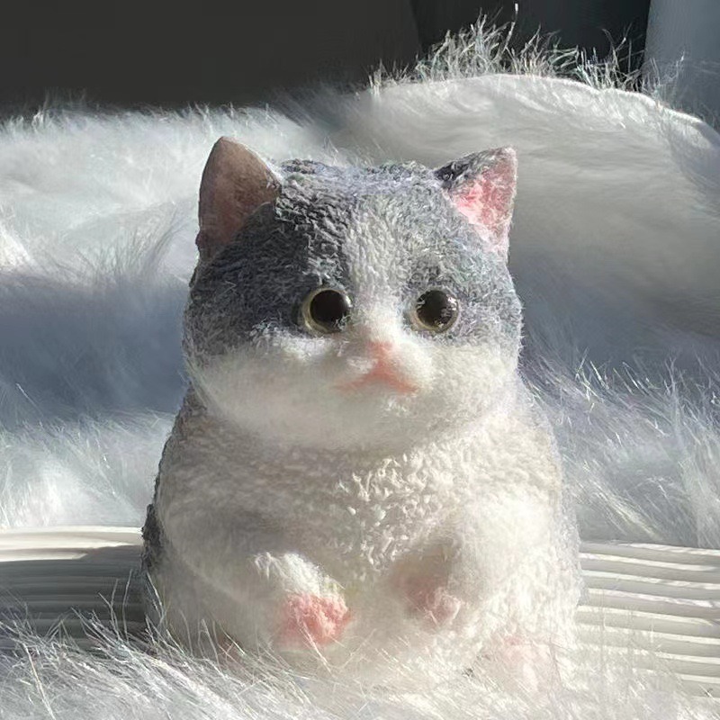 Мягкие игрушки-кошки
