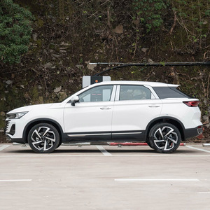 <span class=keywords><strong>FAW</strong></span> Bestune <span class=keywords><strong>T77</strong></span> Nouvelles Voitures 1.5T Automatique Luxe Essence Conduite à Gauche Voiture Économique en Carburant <span class=keywords><strong>Prix</strong></span> Bestune Auto en Chine - Product Image 4