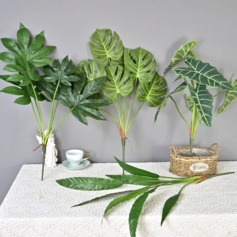 Real Touch Plantes Vertes Artificielles Tropical Banana Palm Tortue Feuilles de dos pour la Décoration Intérieure