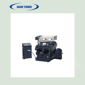 เครื่องปั๊มร้อนแบบ Nantou 1100 ขนาด 1100 มม. สำหรับพิมพ์ฟอยล์ทองและเงินบนกระดาษแข็ง - Product Image 1