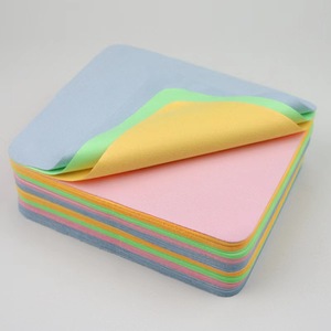 Chiffonnette de nettoyage pour <span class=keywords><strong>lunettes</strong></span> en microfibre suédée personnalisée, emballée individuellement, chiffonnette douce pour essuyer les verres - Product Image 2