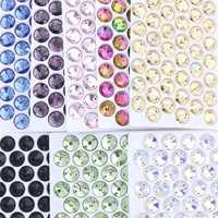 Strass en verre K9 de haute qualité en gros, pierres en cristal à double trou pour vêtements, sacs et accessoires DIY