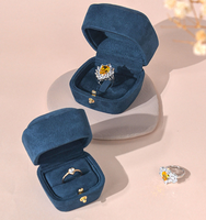 Nouvelle boîte à bijoux de luxe haut de gamme en velours pour demande en mariage, avec pendentif, bracelet et logo personnalisable