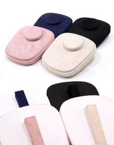 Set de Exhibición de Joyería Rosa: Soporte Metálico para Anillos, Busto para Anillos, Soporte para Pendientes y Collares, Maniquíes de Joyería - Product Image 6