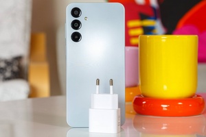 Teléfono Inteligente al por Mayor para Amsung <span class=keywords><strong>A16</strong></span> 5G Celular 128/32GB ROM Idioma Francés Funciones de Juego Segunda Mano - Product Image 4