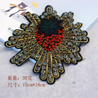 ÉPAUETTES personnalisées faites à la main croix appliques coeur cristal strass Patch perles Style à coudre pour chapeau décoration Logo de marque personnalisé