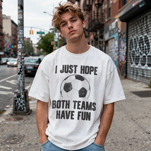 Camiseta de Fútbol Personalizada con la Frase "Solo Espero que Ambos Equipos se Diviertan" para Hombre, Camiseta de Algodón Vintage de Corte Holgado, Estilo Casual - Product Image 1
