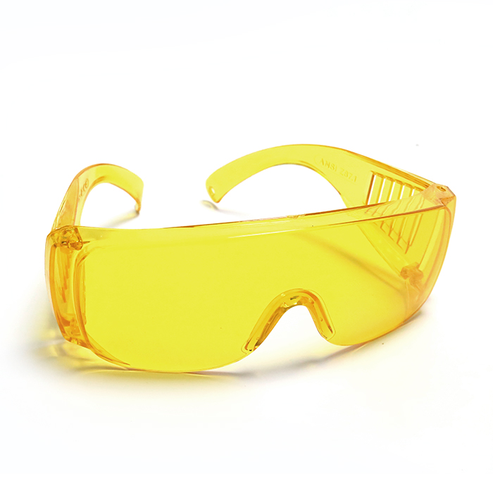 Jaune