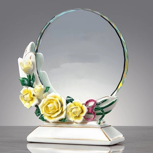 <span class=keywords><strong>Hyper</strong></span> Crafts Custom K9 Flower Base Trofeo para Premios Medallas Placas - Product Image 3