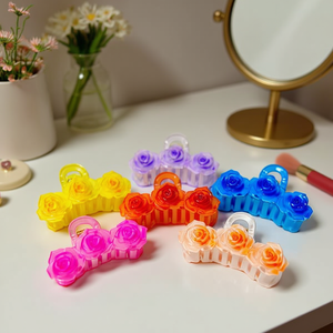 Trois pinces à cheveux en forme de rose, 10 cm, en plastique coloré, style doux, pour femmes et filles, usage quotidien - Product Image 3