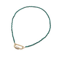 Ensemble de colliers superposés multi-brins tendance avec pendentifs cœur et étoile en cristal coloré et fermoir mousqueton, chaîne dorée, idéal pour un cadeau