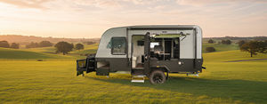 Camping-car EcoCampor 16 pieds à simple essieu avec toit rigide et salle de bain séparée (zones humides et sèches) - Product Image 1