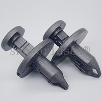 100 pièces/sac Clip en plastique pour Chrysler 6506132AA