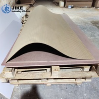 Panneau mural décoratif en bois flexible et pliable 3D MDF