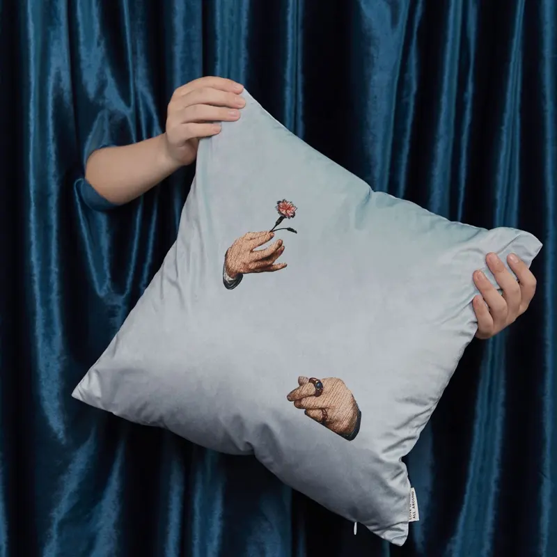 Monad Artist Portraits Custom Design 18 x 18 Polyester Fiber Velvet Sublimation Couch Sofa Throw Pillows Covers For Home Decor